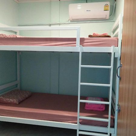 My Little Home Hostel Bangkok Esterno foto