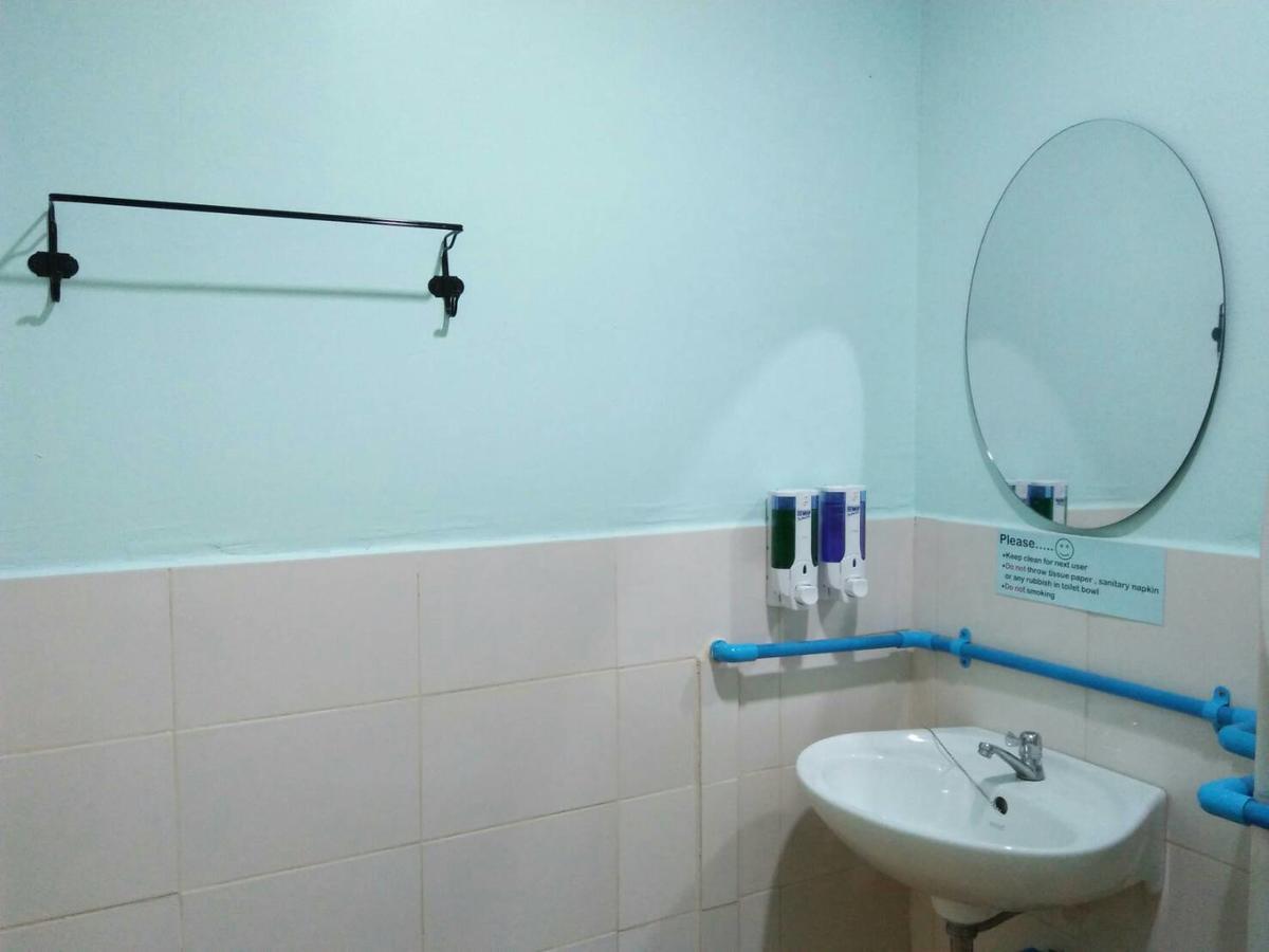 My Little Home Hostel Bangkok Esterno foto