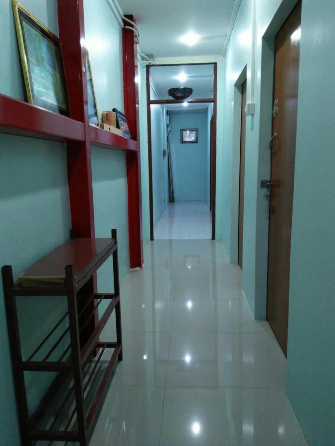 My Little Home Hostel Bangkok Esterno foto