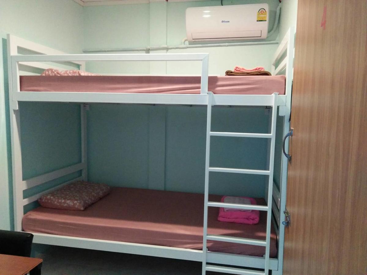 My Little Home Hostel Bangkok Esterno foto